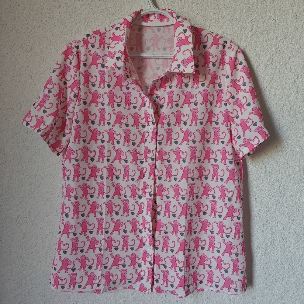 BNWOT Unisex Casual Button Down Shirt